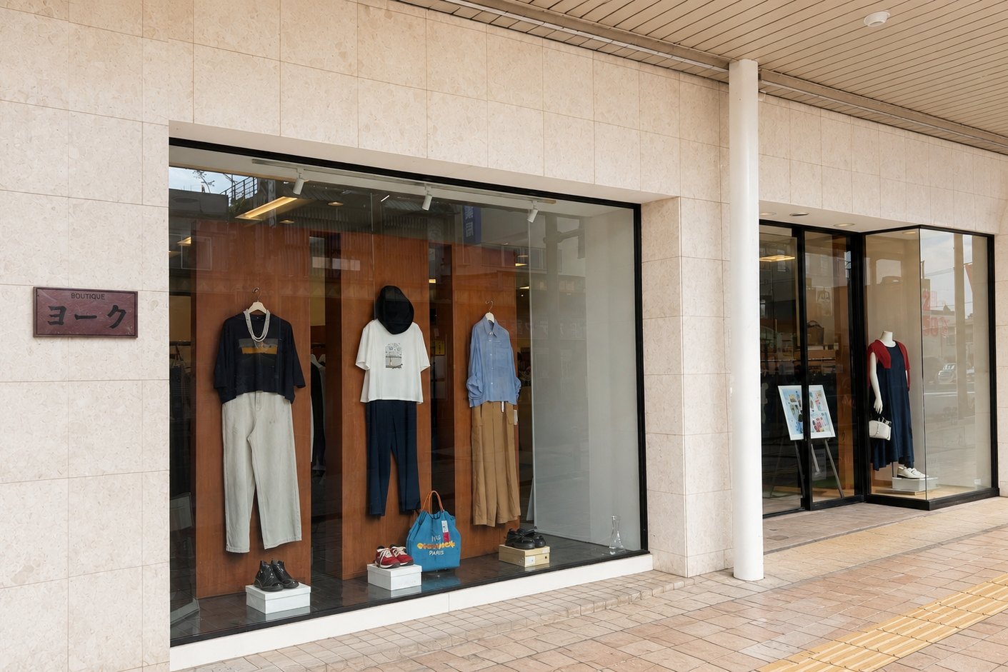 YORK本店の外観